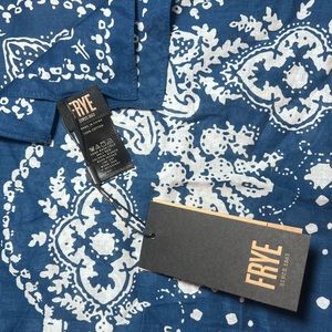 Frye Classic Women’s Bandana